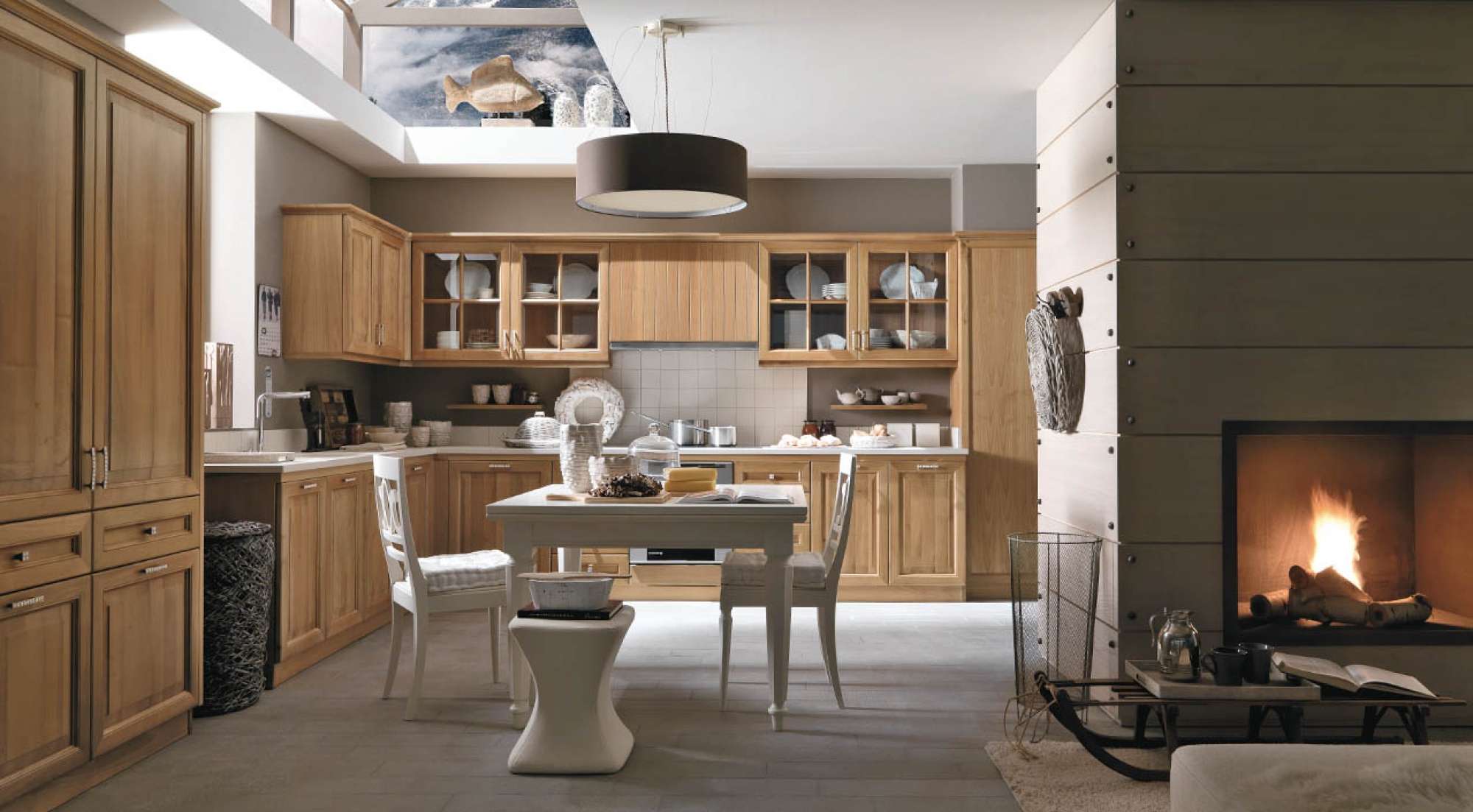 Cucine su misura di lusso. Cucina moderna in legno massiccio. Cucina su misura in noce nazionale. Cucina contemporanea.